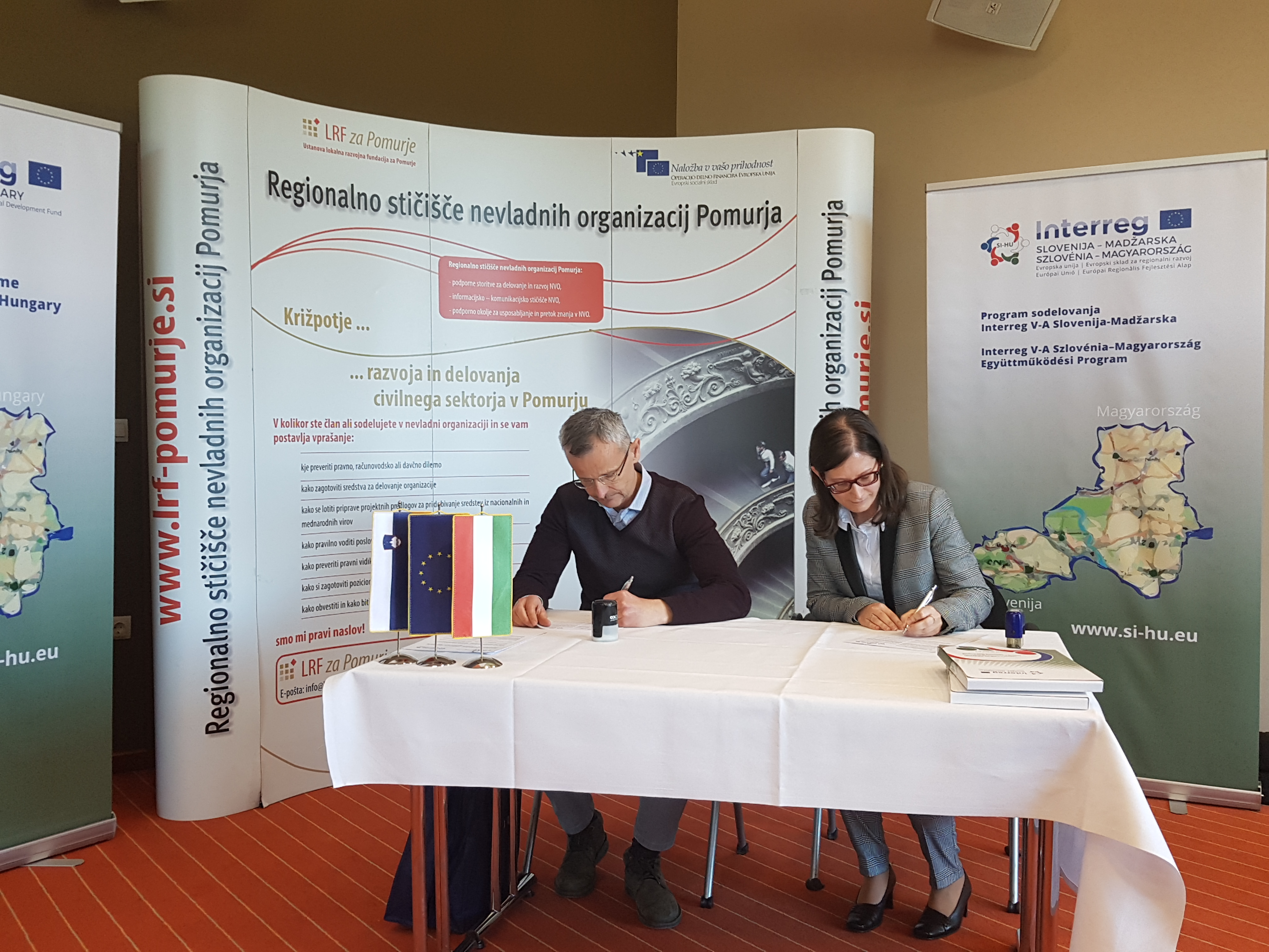 SZJ_Podpis_pogodb_SI_HU_5_3_2019__2_